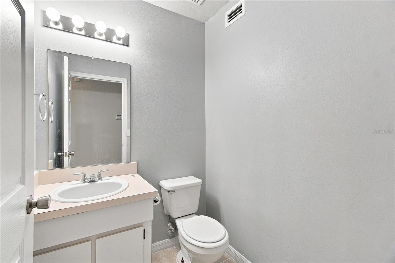 Downstairs Half Bath - 13417 BEECHBERRY DR, RIVERVIEW