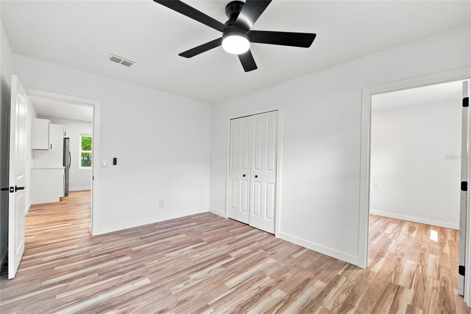 Single Family Residence at 510 3RD AVE NE, LARGO, photo 20 of 33