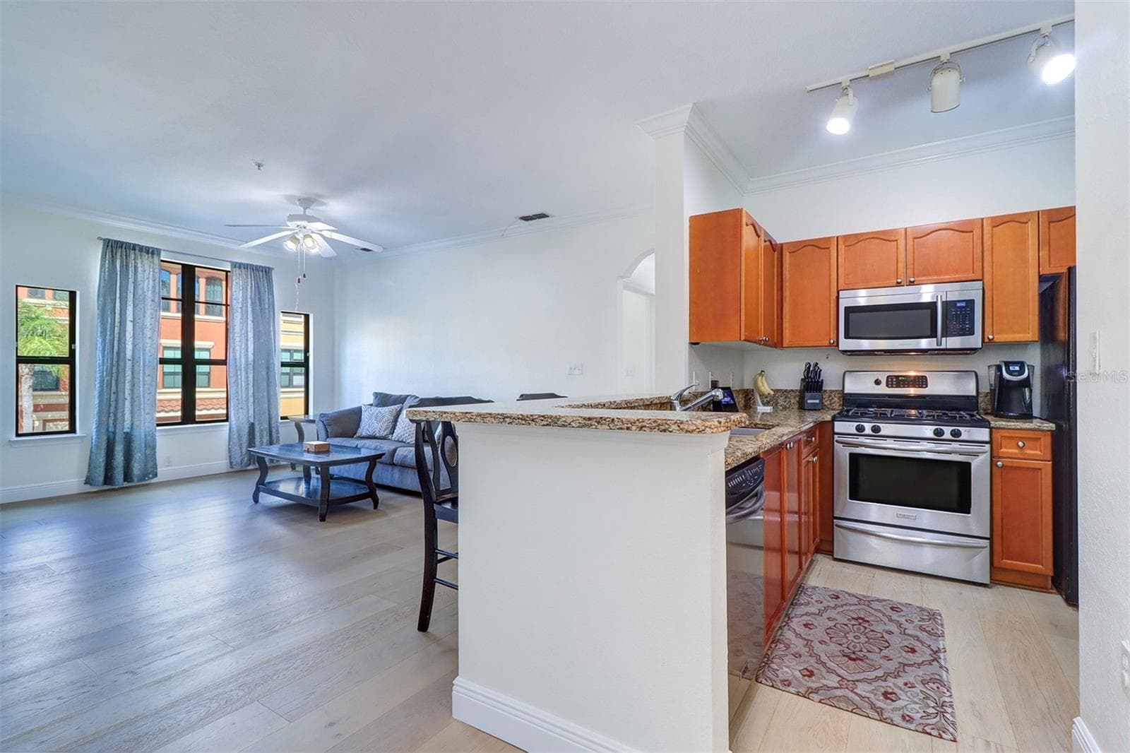 Condominium at 2741 VIA CIPRIANI #922B, CLEARWATER, photo 11 of 49