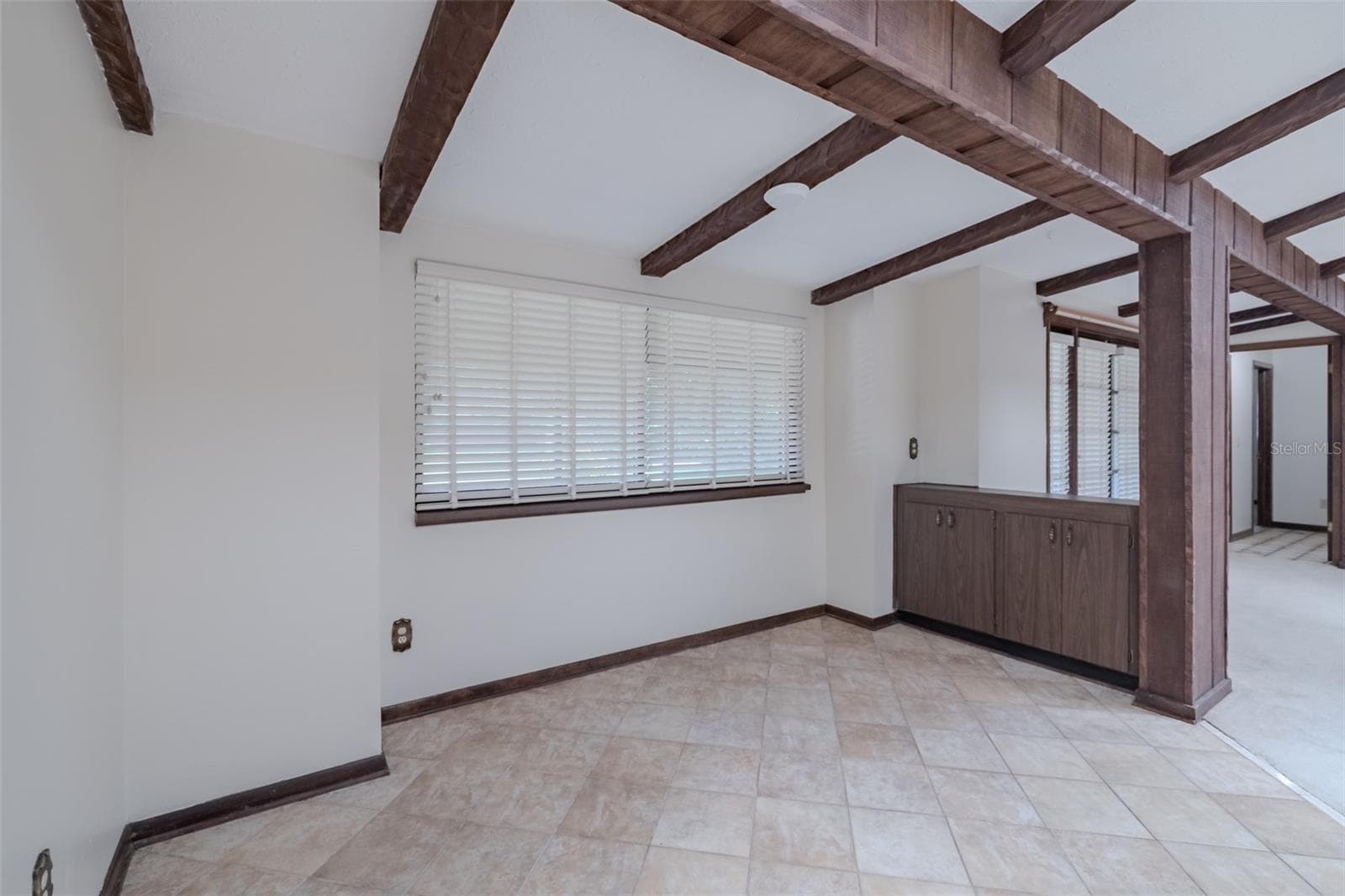Single Family Residence at 501 BRYAN RD, BRANDON, photo 21 of 40