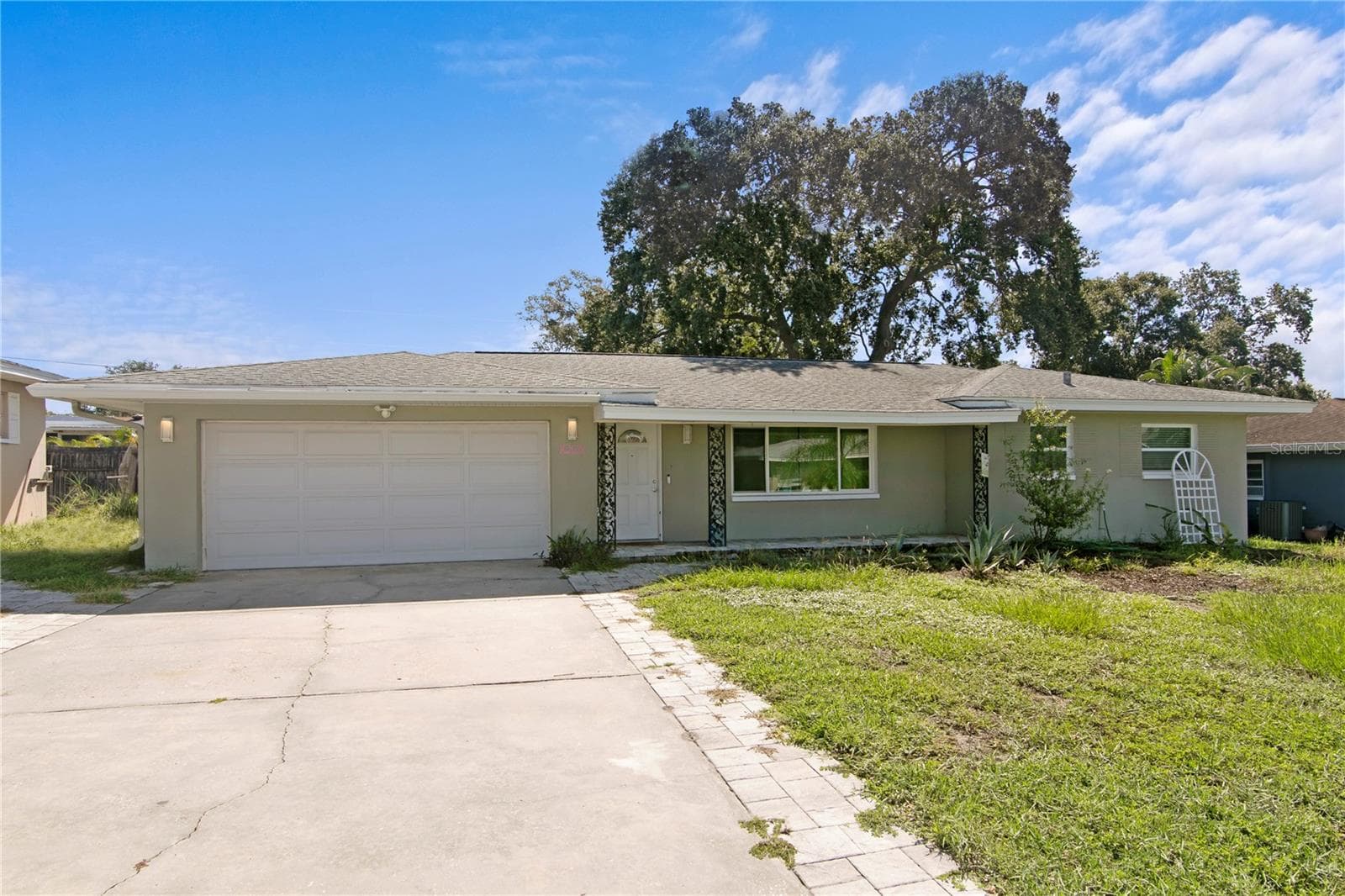 1009 WOODLEY RD