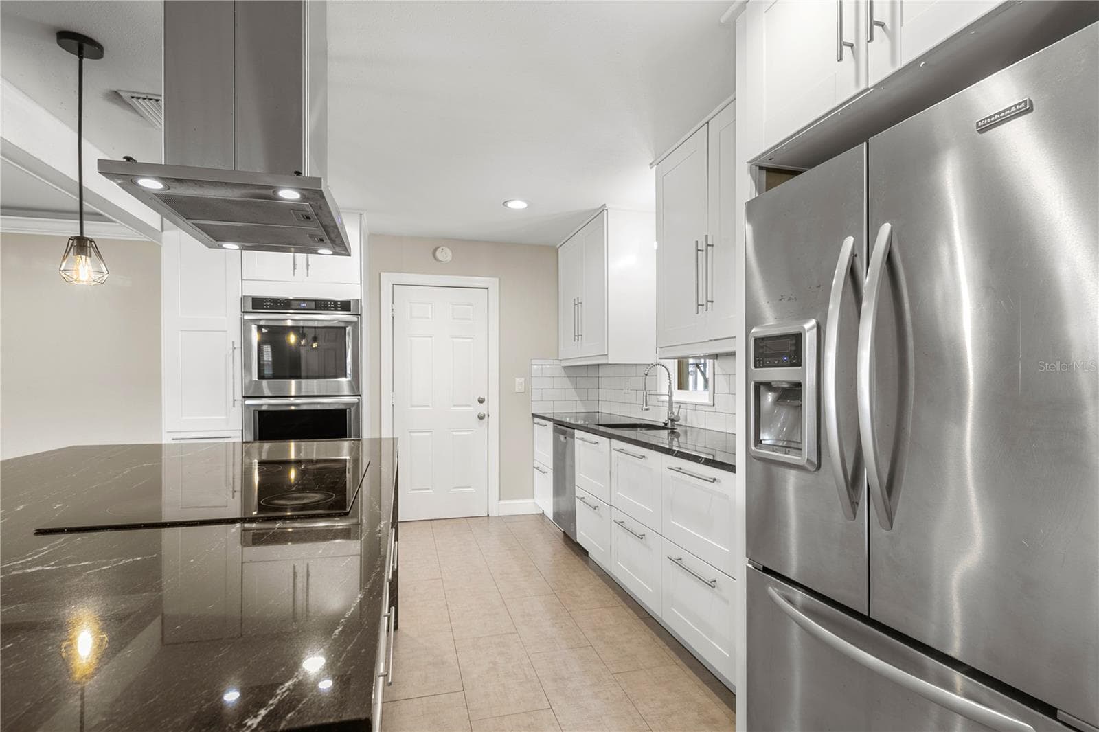 Single Family Residence at 1009 WOODLEY RD, CLEARWATER, photo 9 of 27