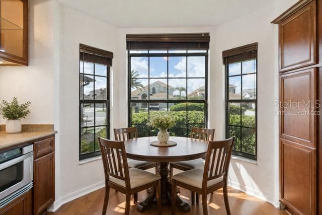 Virtually Staged - 509 HARDWOOD CIR, ORLANDO