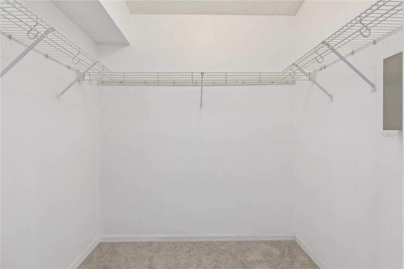Primary Closet - 509 HARDWOOD CIR, ORLANDO
