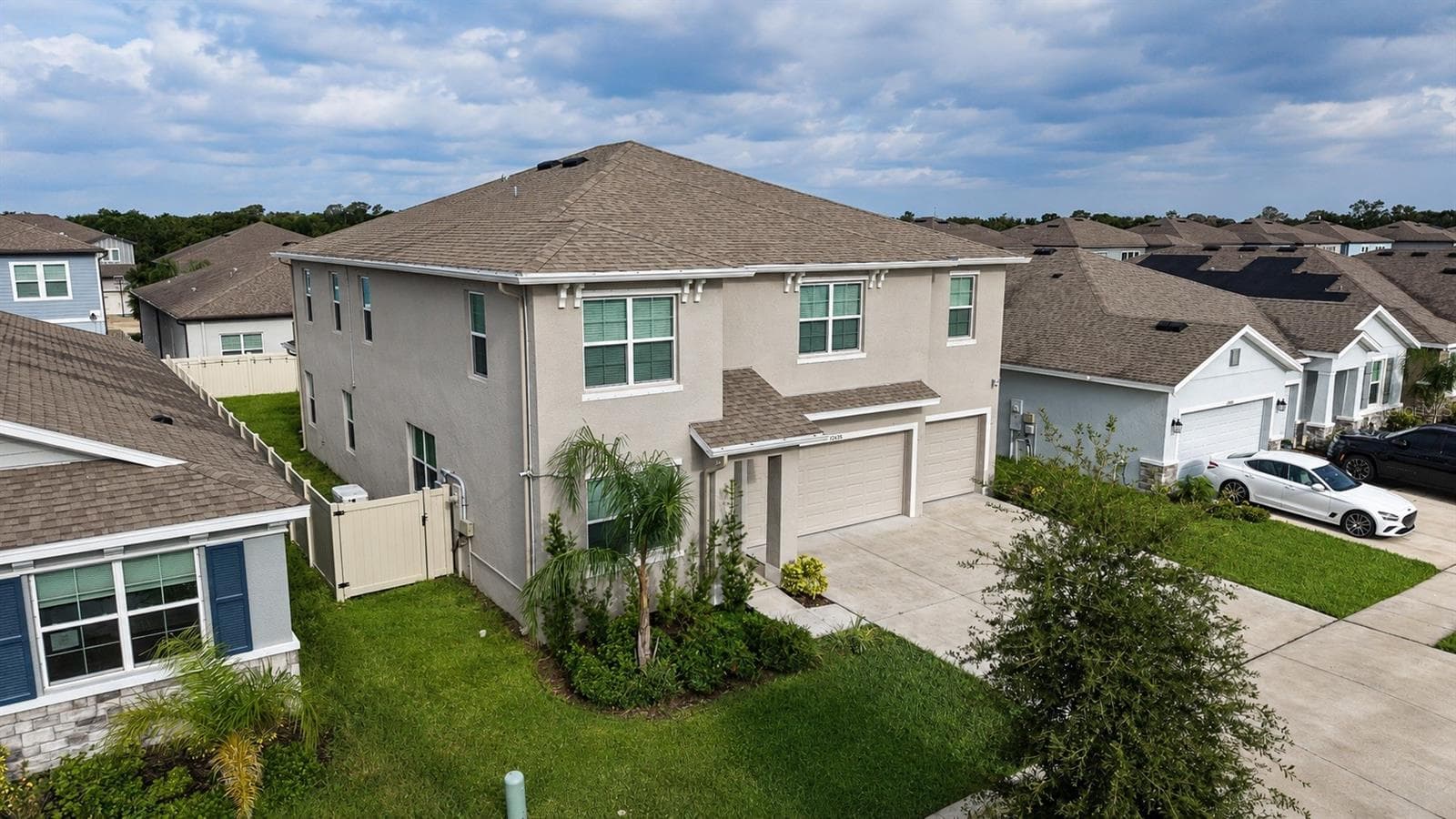 Single Family Residence at 12455 SHINING WILLOW ST, RIVERVIEW, photo 2 of 64