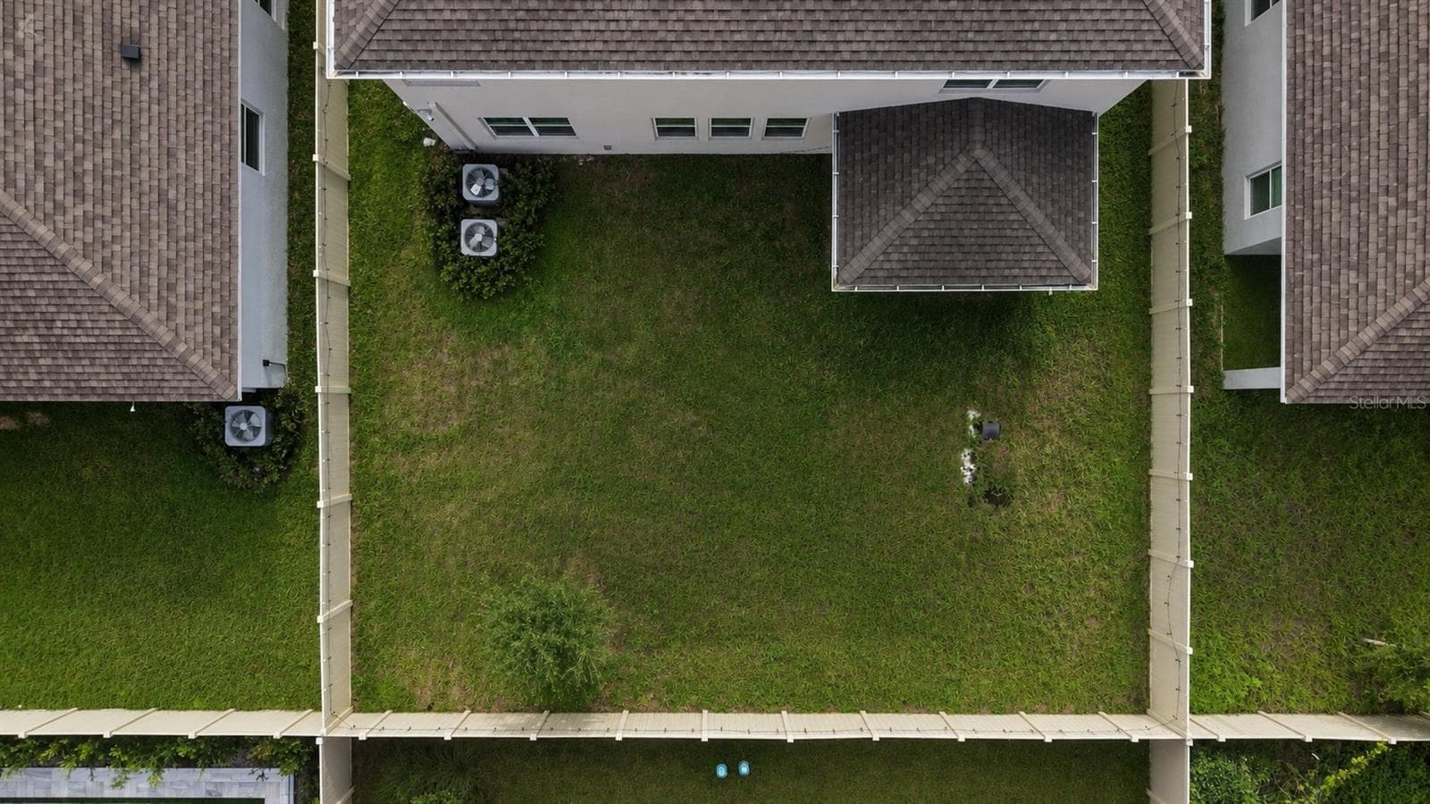 Single Family Residence at 12455 SHINING WILLOW ST, RIVERVIEW, photo 9 of 64