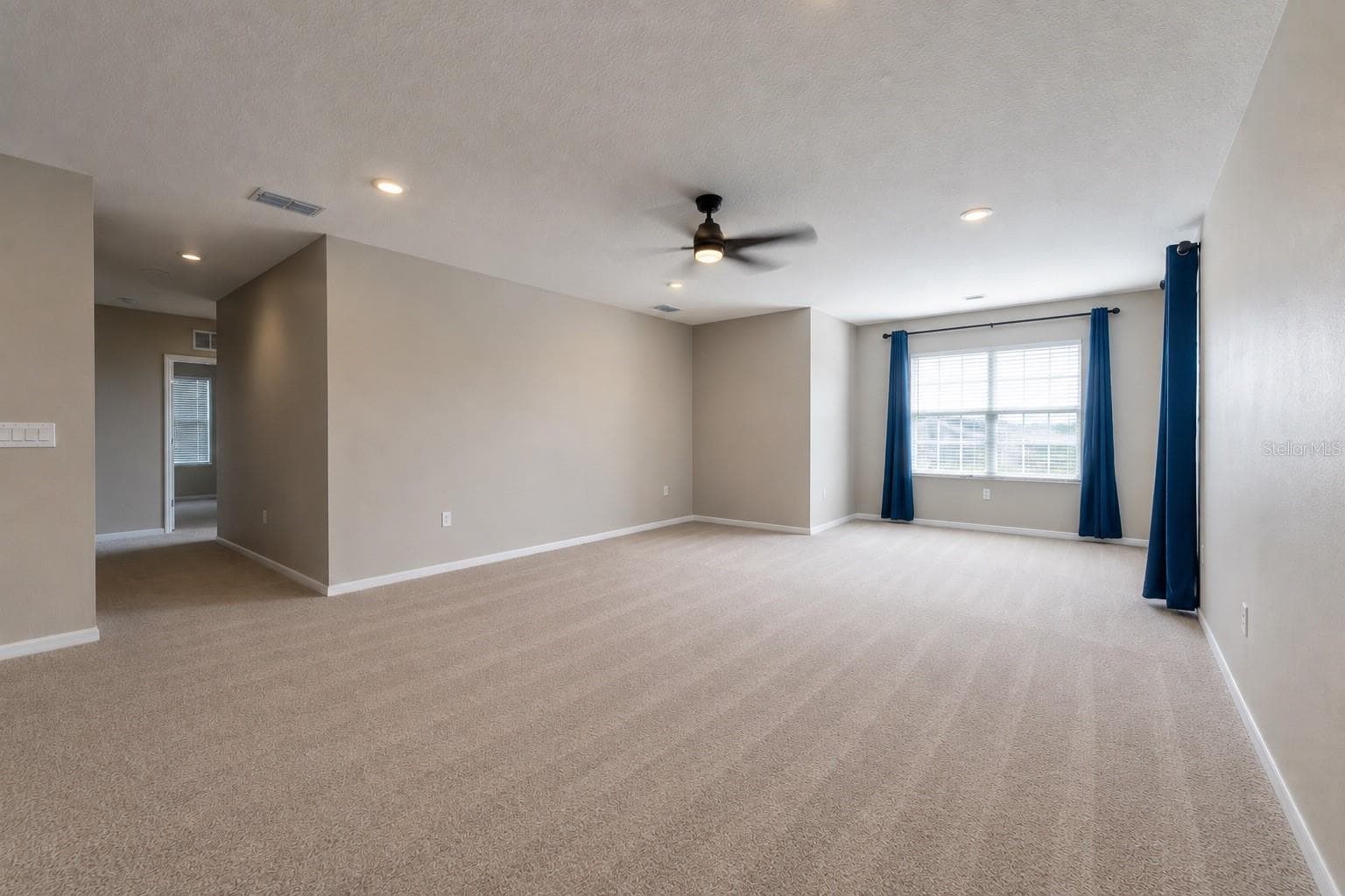 Single Family Residence at 12455 SHINING WILLOW ST, RIVERVIEW, photo 25 of 64