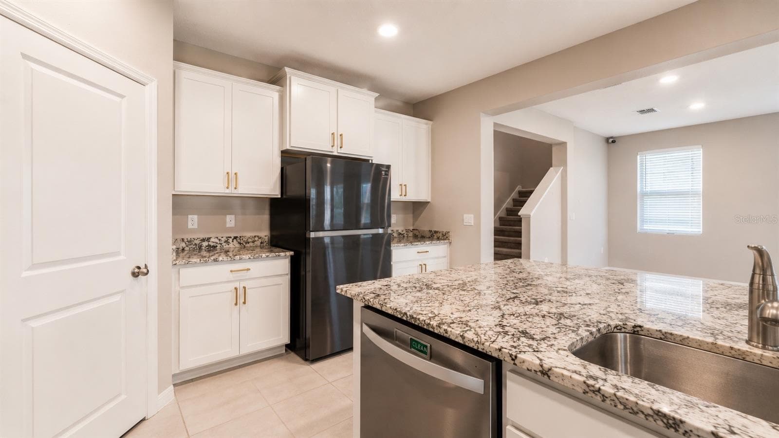 Single Family Residence at 12455 SHINING WILLOW ST, RIVERVIEW, photo 26 of 64