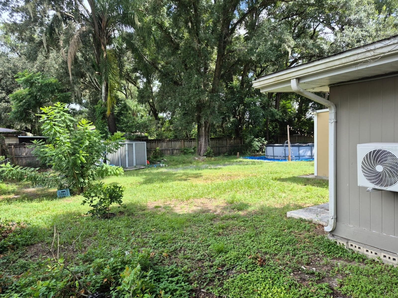 Single Family Residence at 918 VALMAR ST, BRANDON, photo 12 of 15