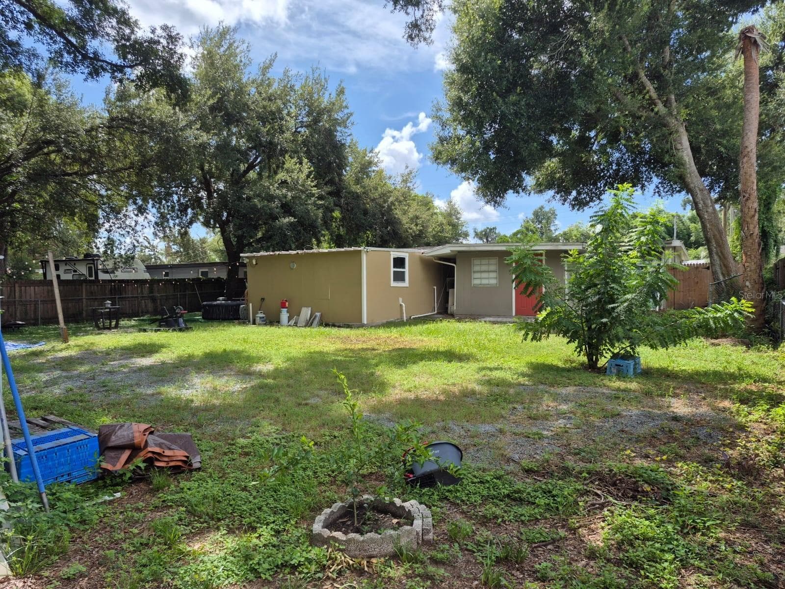 Single Family Residence at 918 VALMAR ST, BRANDON, photo 13 of 15