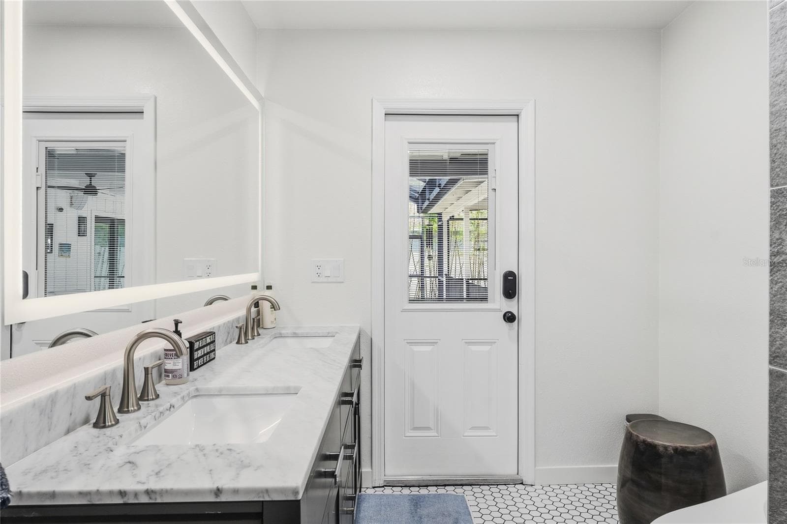 Single Family Residence at 4039 COOL WATER CT, WINTER PARK, photo 32 of 52