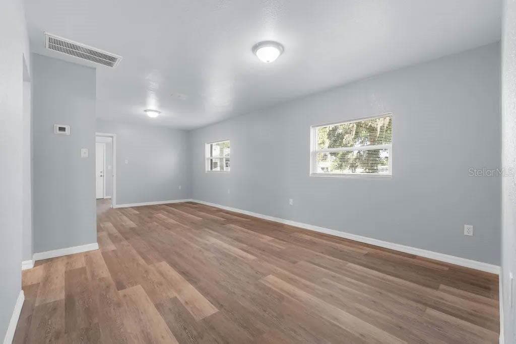 Single Family Residence at 515 S CHARLESTON AVE, FORT MEADE, photo 10 of 30
