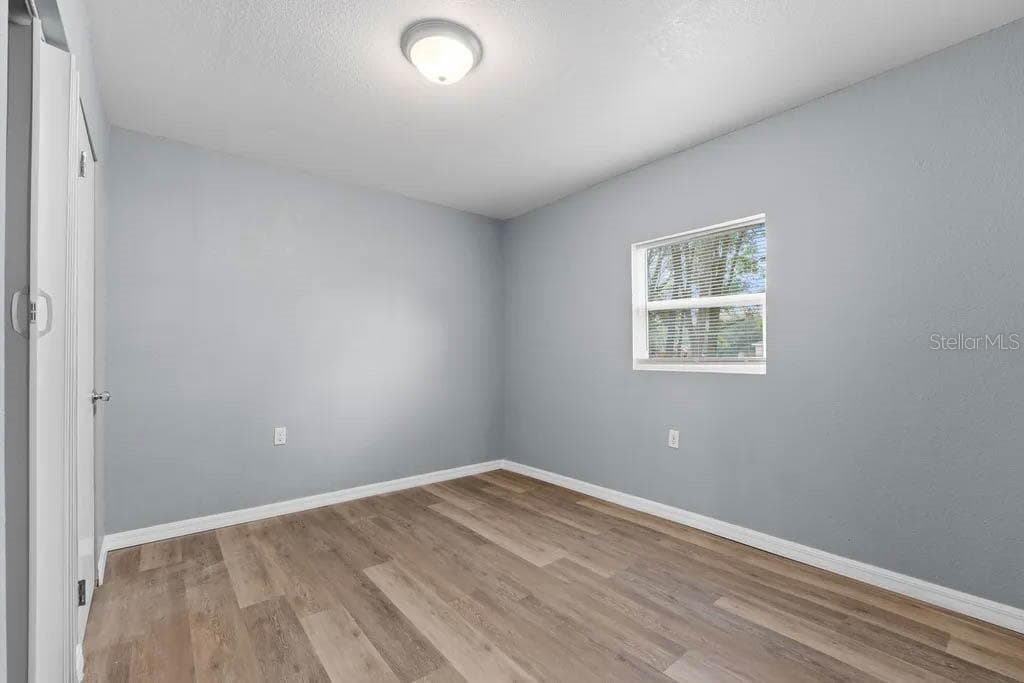 Single Family Residence at 515 S CHARLESTON AVE, FORT MEADE, photo 16 of 30
