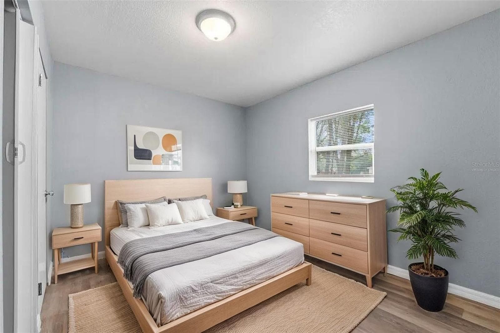 virtually staged - 515 S CHARLESTON AVE, FORT MEADE