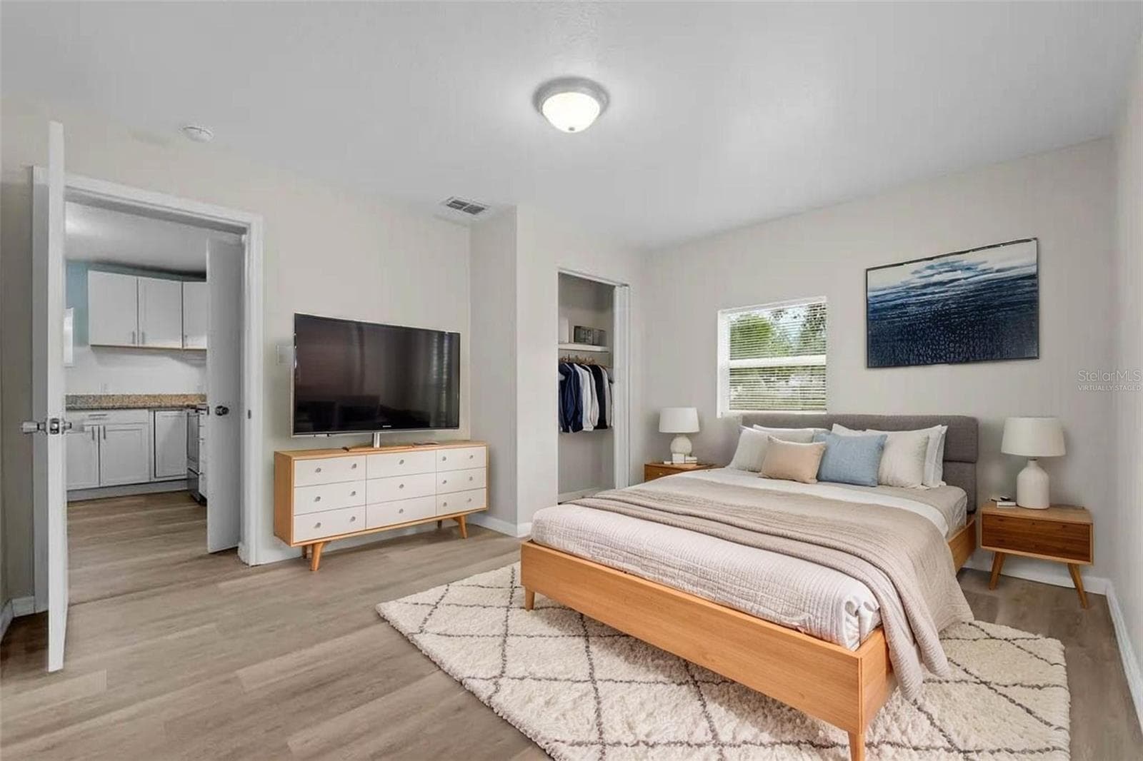 virtually staged - 515 S CHARLESTON AVE, FORT MEADE