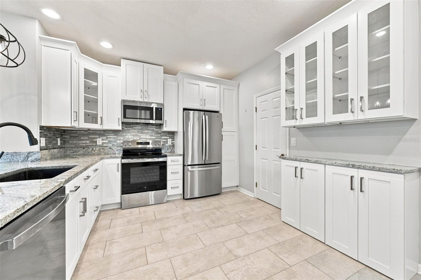 Kitchen - 6030 PARKSIDE MEADOW DR, TAMPA