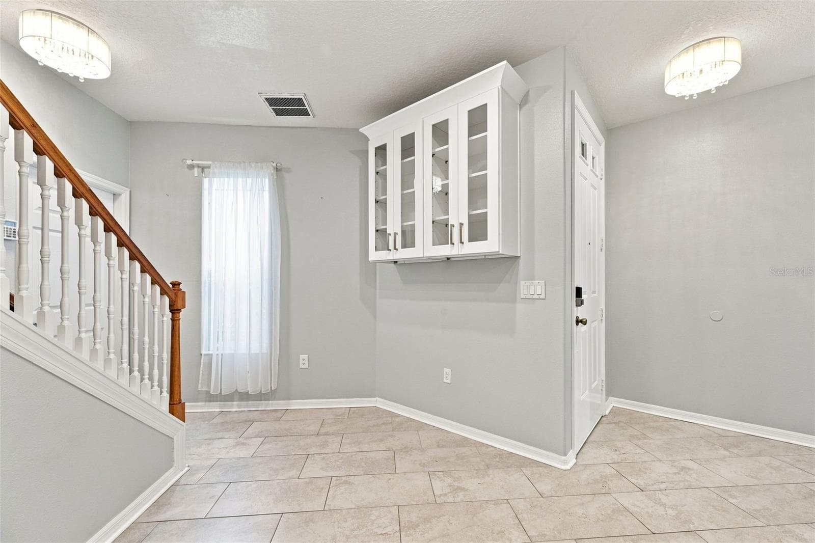 Entry and Garage Entrance - 6030 PARKSIDE MEADOW DR, TAMPA