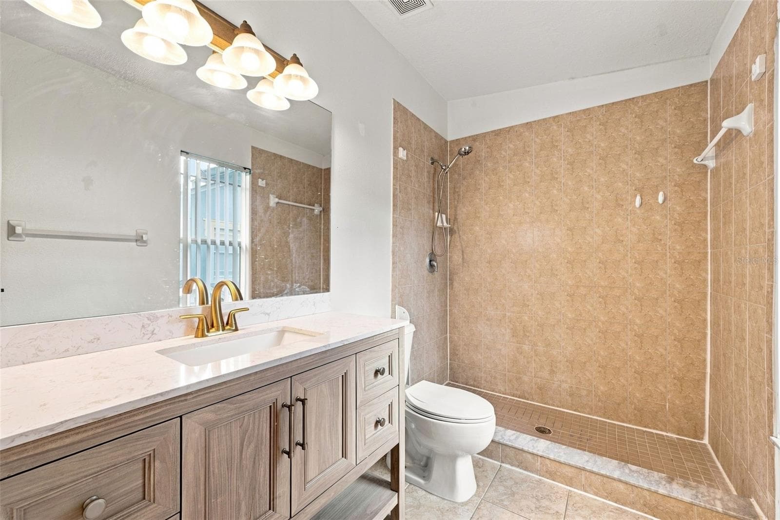 Primary Bathroom - 6030 PARKSIDE MEADOW DR, TAMPA