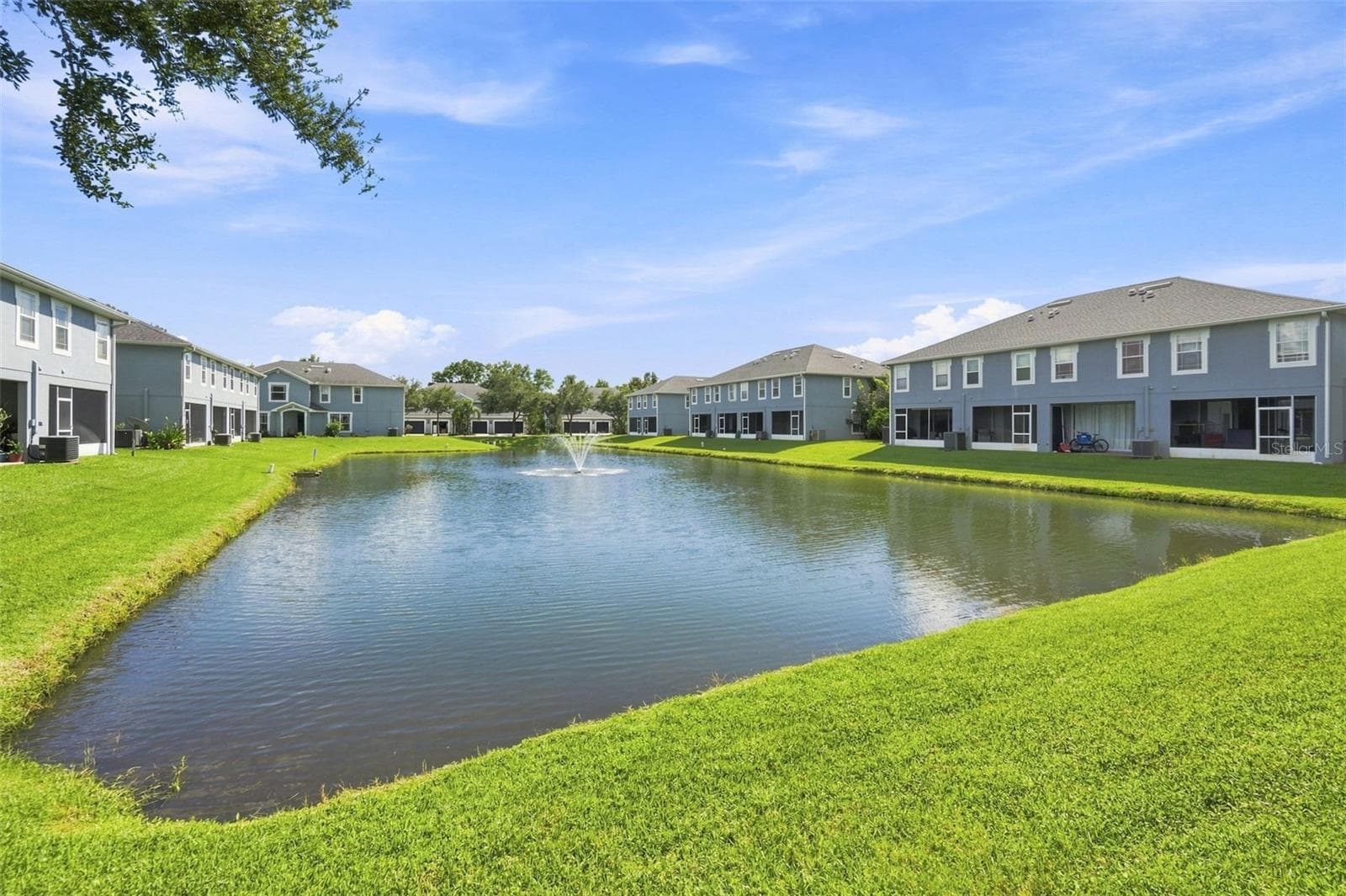 Townhomes At Parkside - 6030 PARKSIDE MEADOW DR, TAMPA