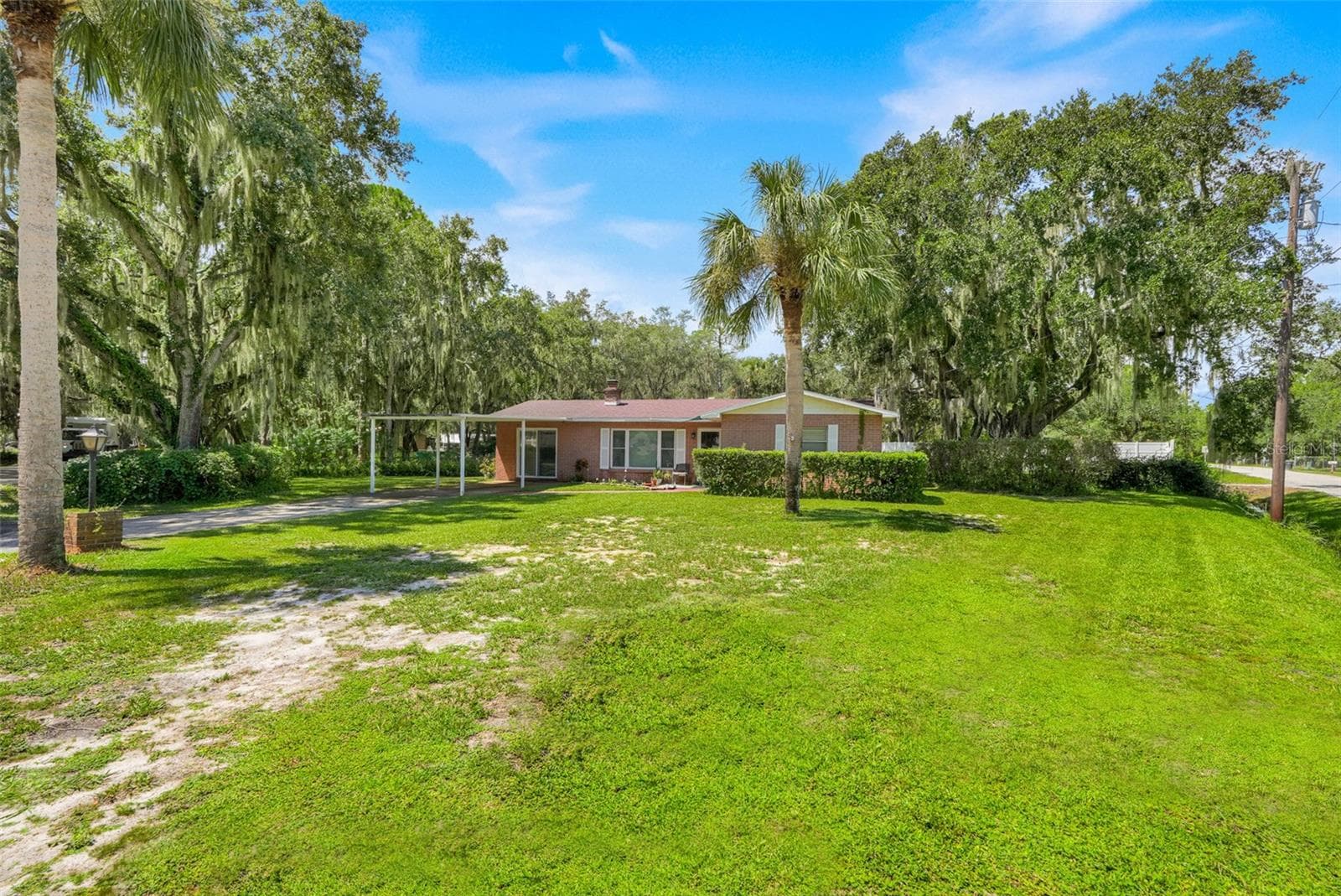 Single Family Residence at 11031 W BEACH PKWY, LAKE WALES, photo 3 of 45