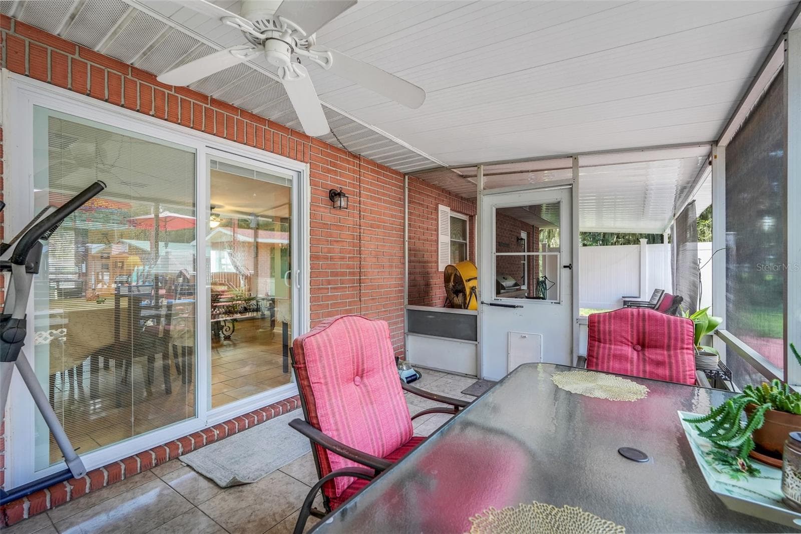 Single Family Residence at 11031 W BEACH PKWY, LAKE WALES, photo 27 of 45