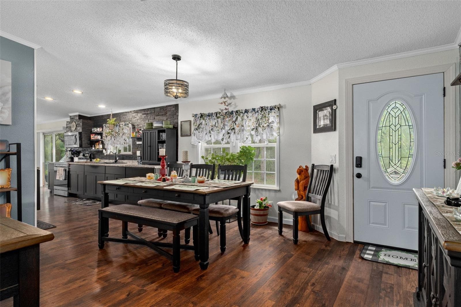 Manufactured Home at 7495 SW 155TH ST, DUNNELLON, photo 8 of 39