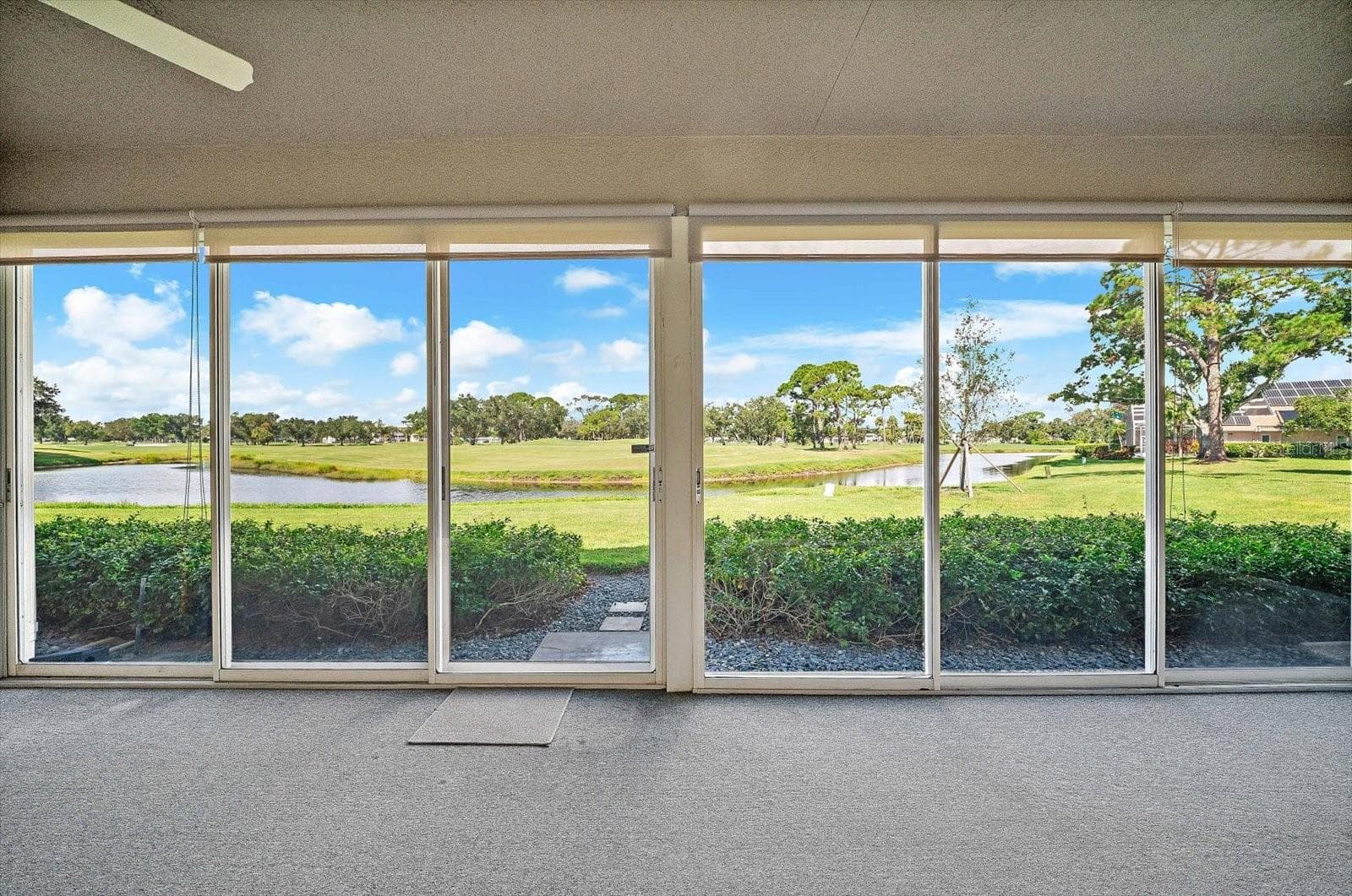 Villa at 7306 GOLF POINTE CIR, SARASOTA, photo 3 of 76