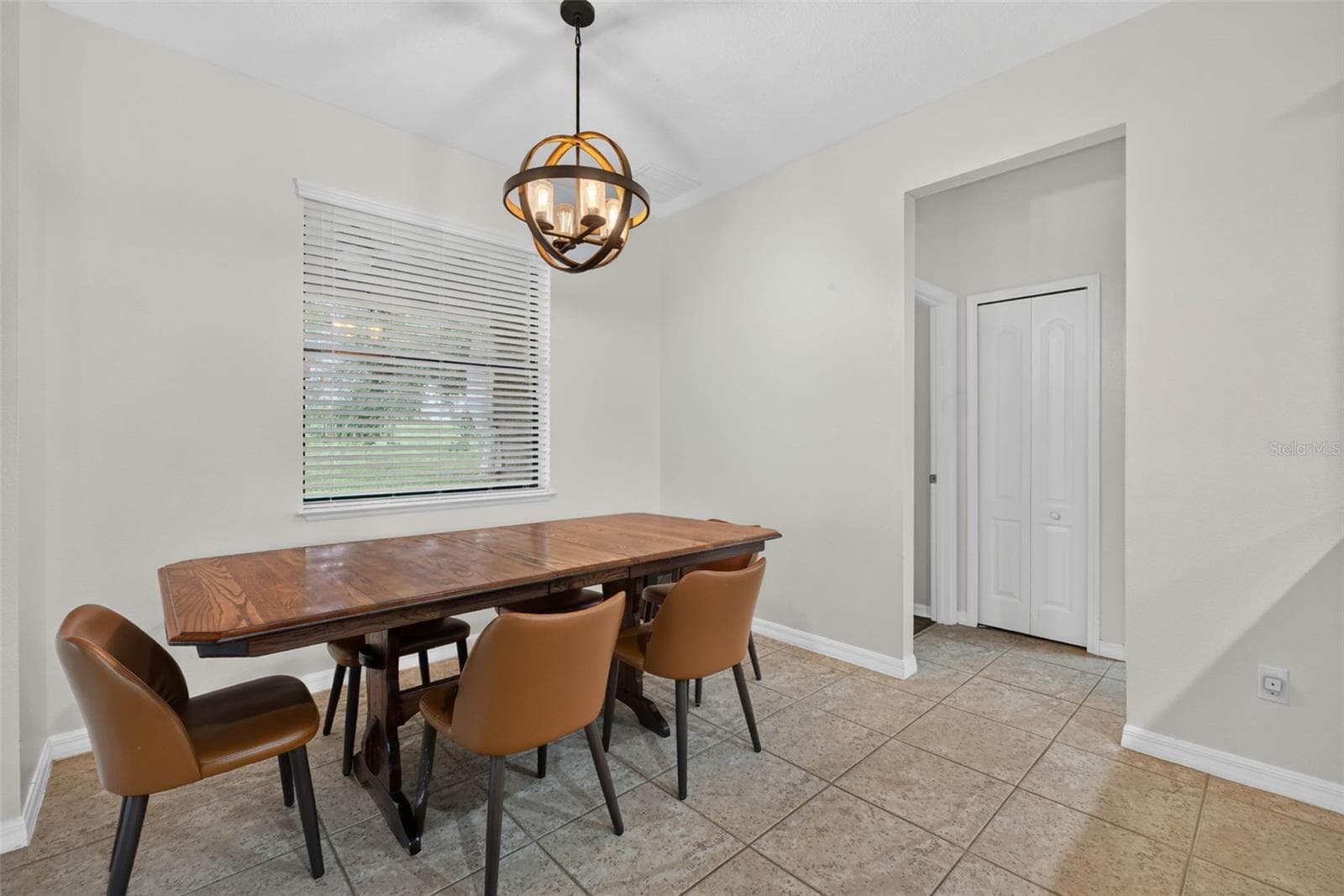 Dining Room - 810 WOODS LANDING DR, MINNEOLA