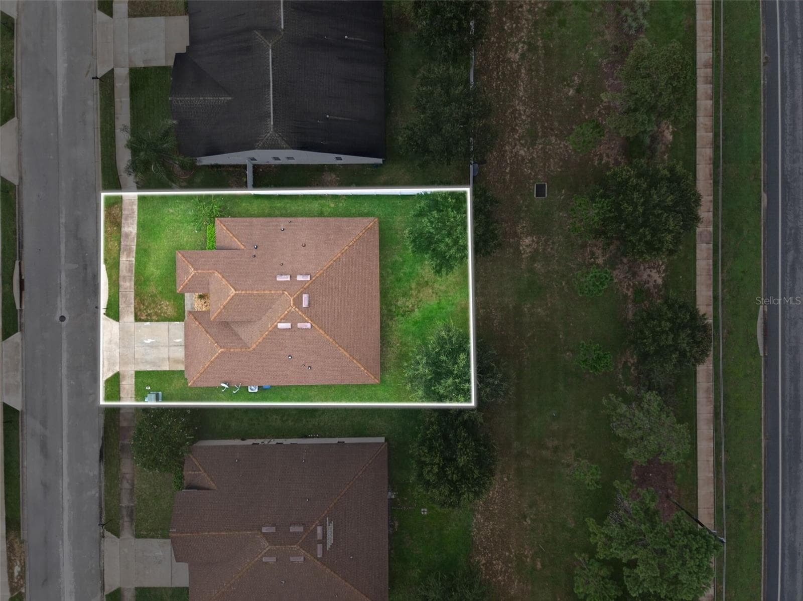 Aerial View - 810 WOODS LANDING DR, MINNEOLA