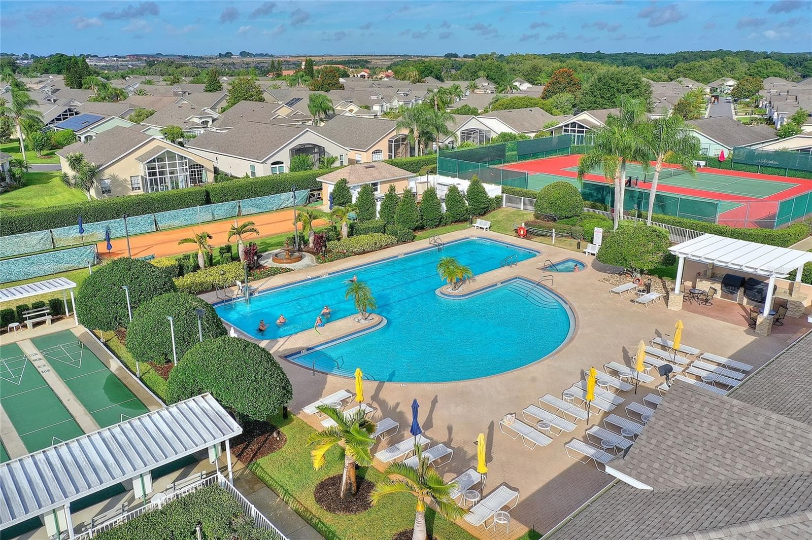 High Vista private outdoor amenities - 140 MOSS LN, DAVENPORT