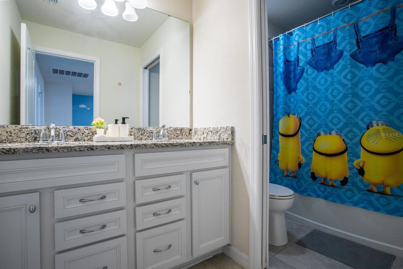Townhouse at 7108 OAKMOSS LOOP, DAVENPORT, photo 13 of 33