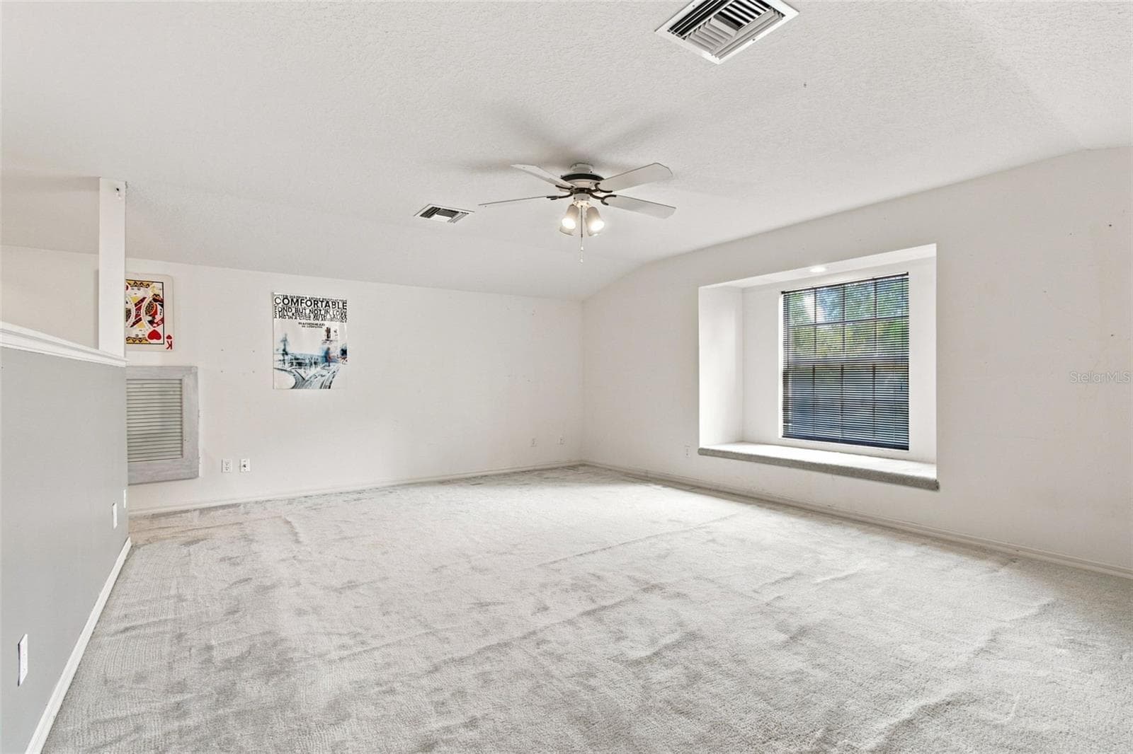 Large Loft with Bay Window - 928 OAKVIEW RD, TARPON SPRINGS