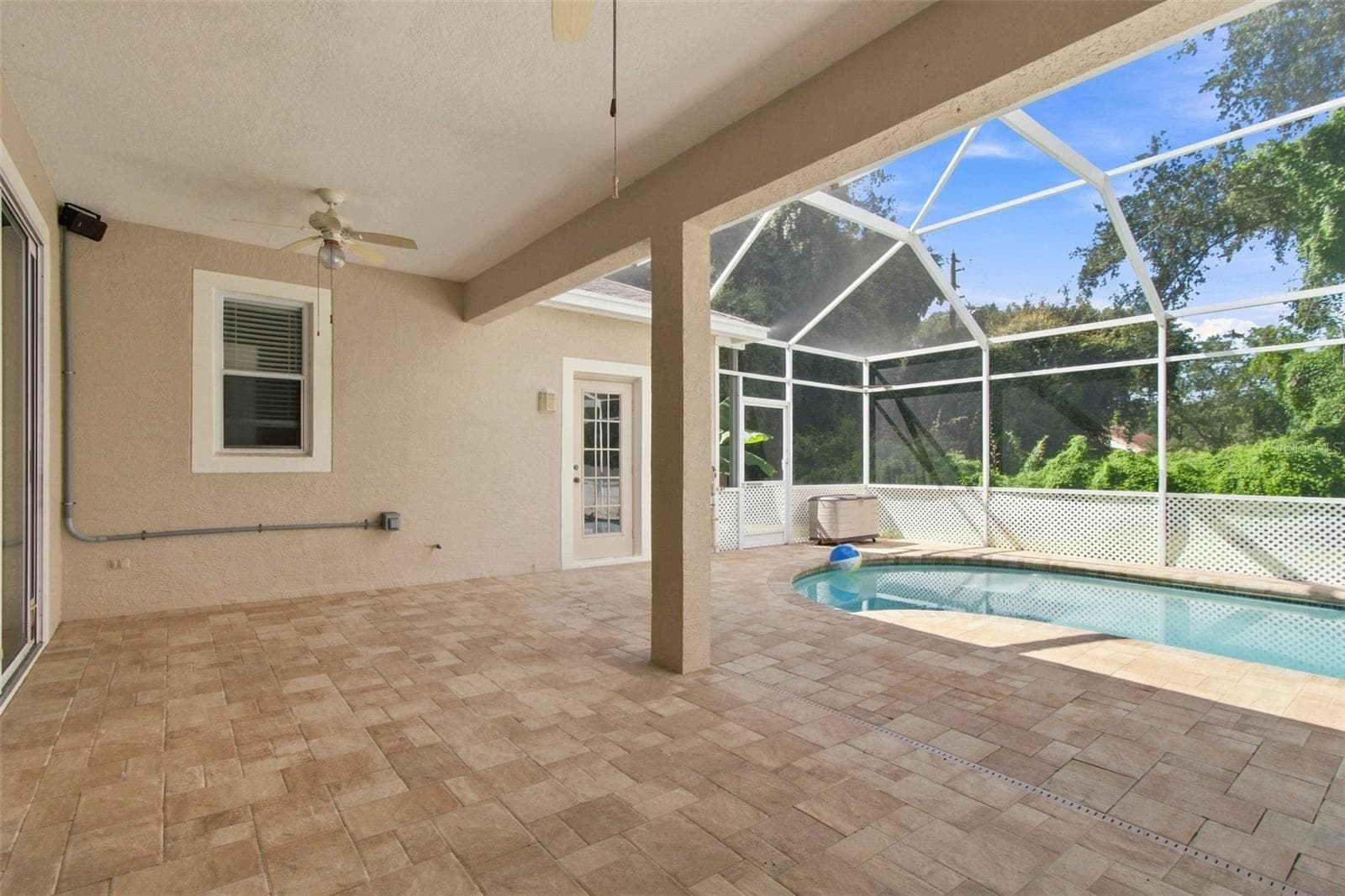 Back Paver Patio and Pool - 928 OAKVIEW RD, TARPON SPRINGS