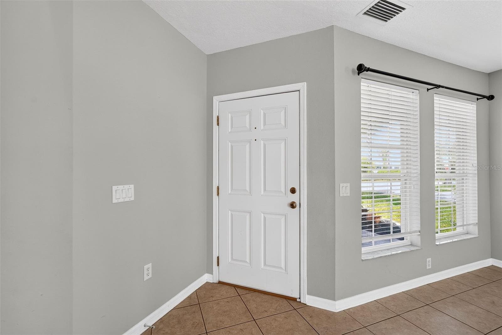 Single Family Residence at 4007 34TH ST E, BRADENTON, photo 5 of 45
