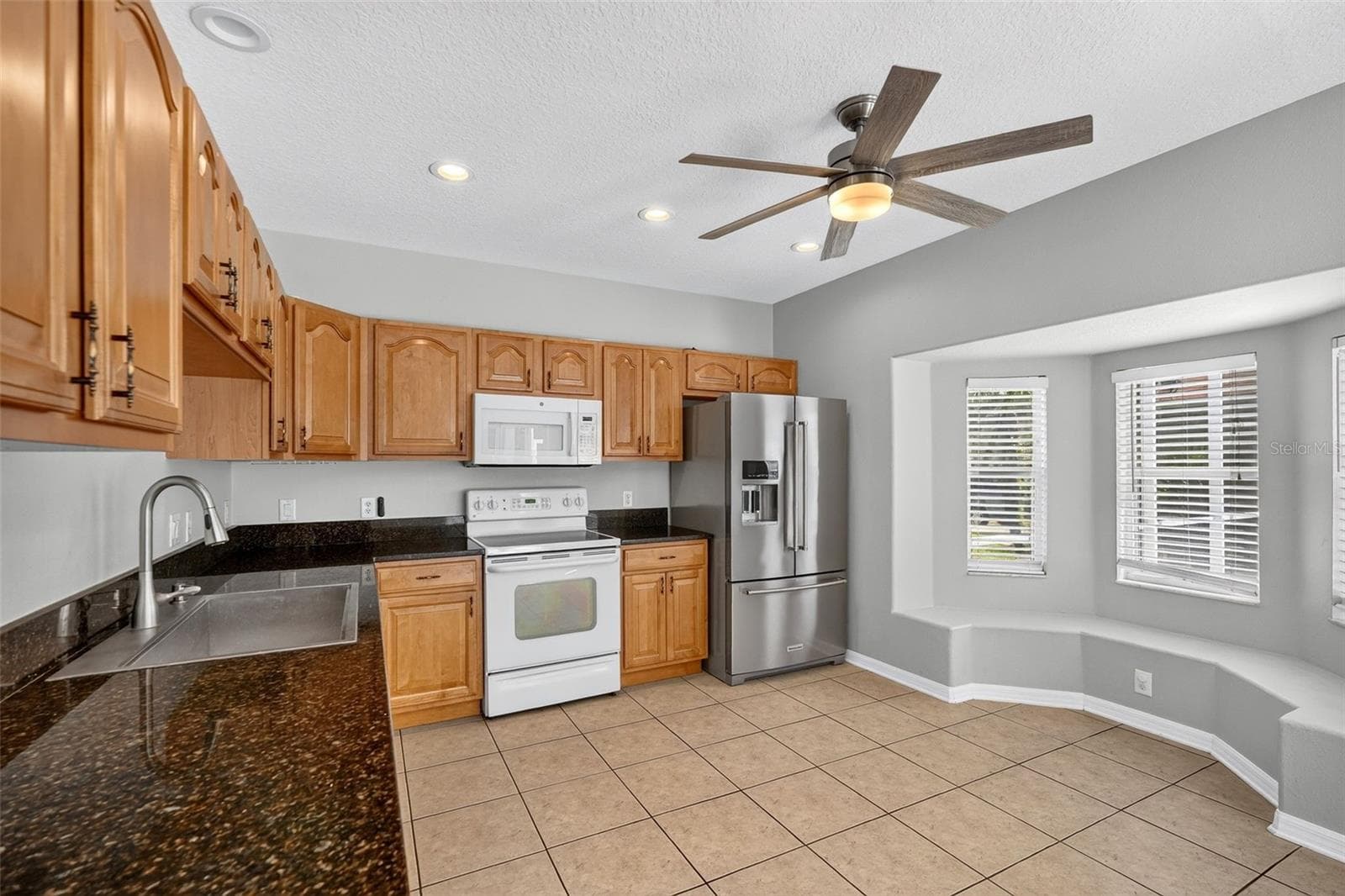 Single Family Residence at 4007 34TH ST E, BRADENTON, photo 11 of 45