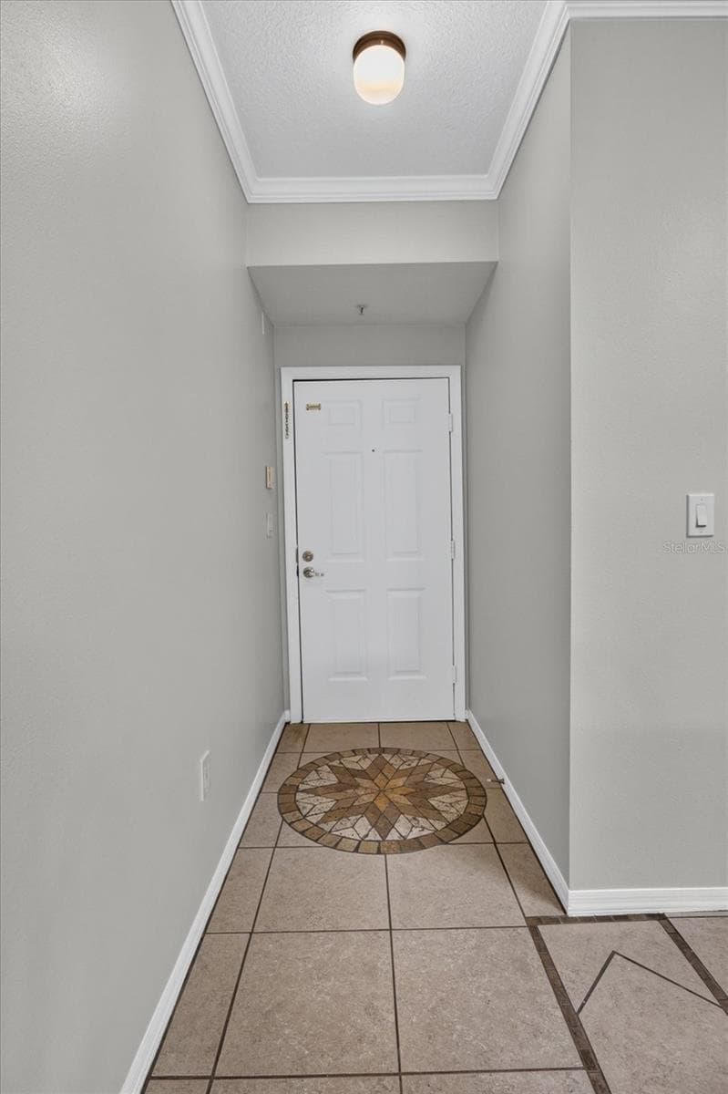 Condominium at 5608 PINNACLE HEIGHTS CIR #305, TAMPA, photo 12 of 34