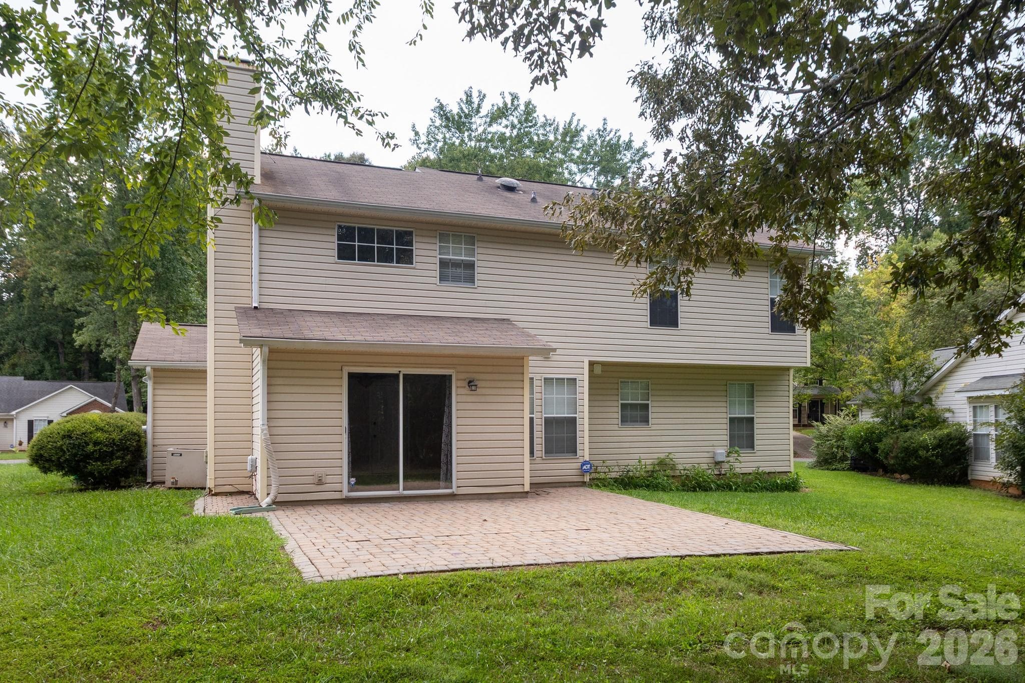 Single Family Residence at 5401 Groveton Court, Charlotte, photo 6 of 31