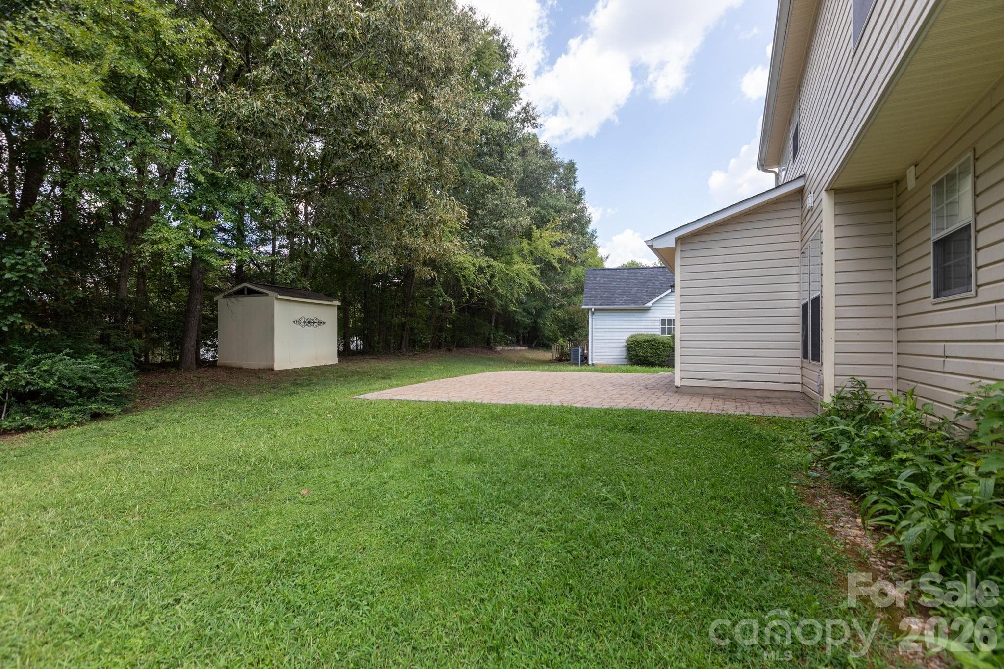 Single Family Residence at 5401 Groveton Court, Charlotte, photo 7 of 31