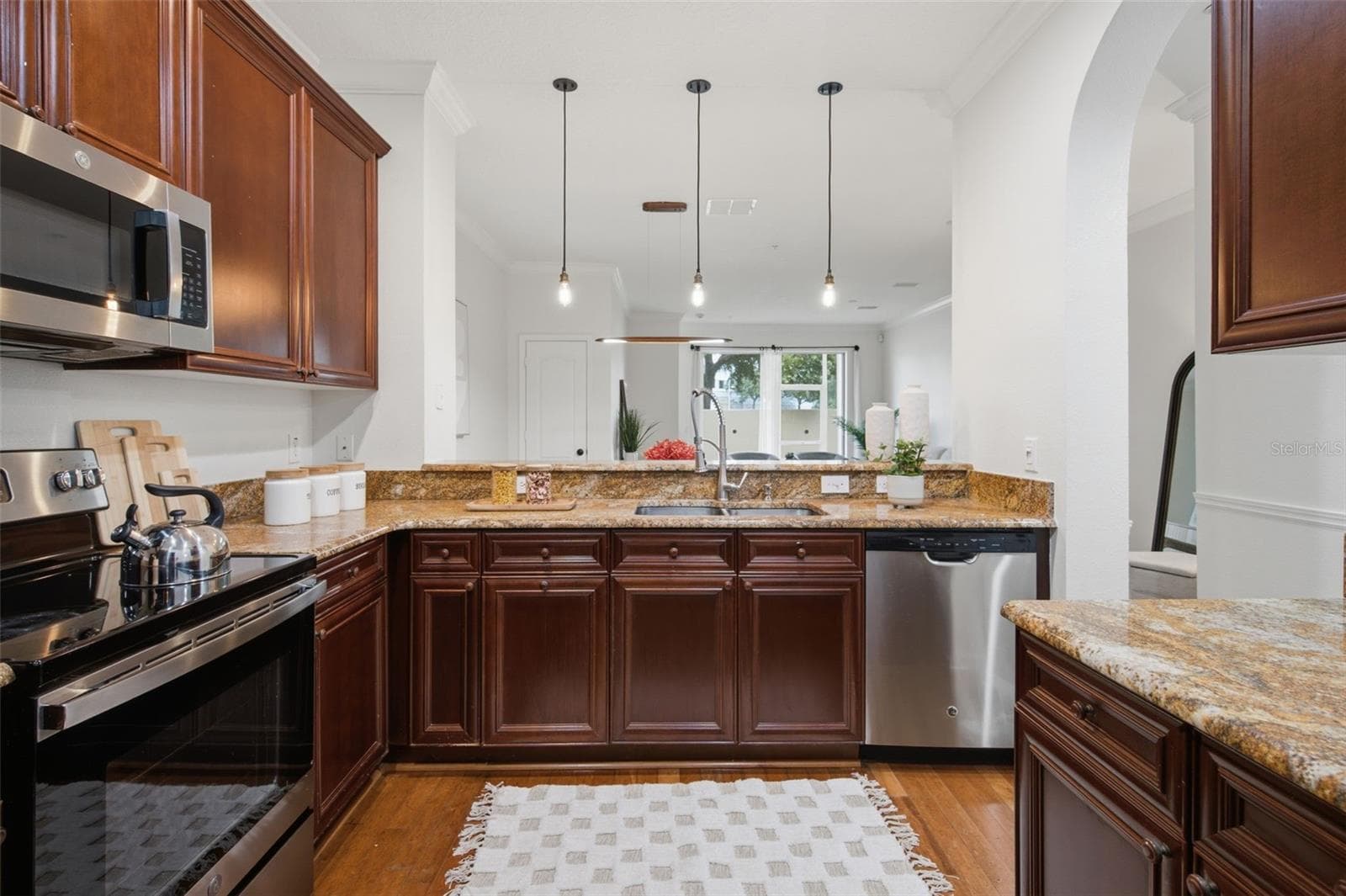 Townhouse at 5957 STRADA CAPRI WAY, ORLANDO, photo 4 of 27
