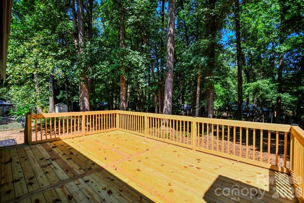 Single Family Residence at 1440 Mcilroy Road, Charlotte, photo 18 of 22