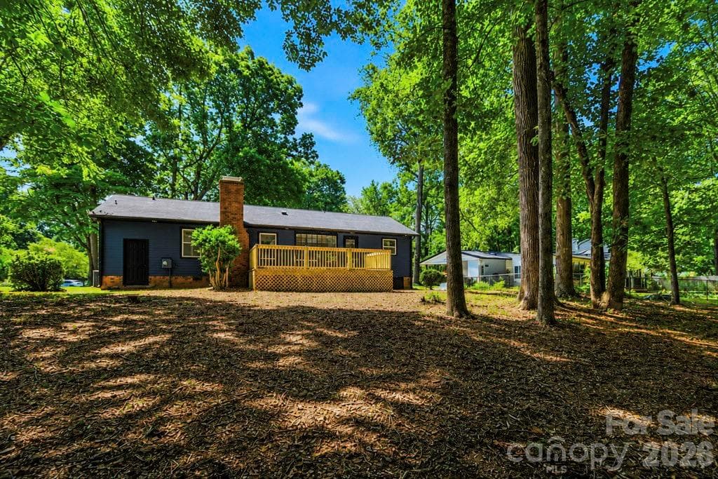 Single Family Residence at 1440 Mcilroy Road, Charlotte, photo 21 of 22