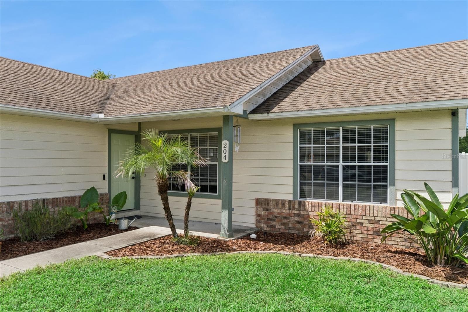 Single Family Residence at 204 S BRISTOL CIR, SANFORD, photo 8 of 43
