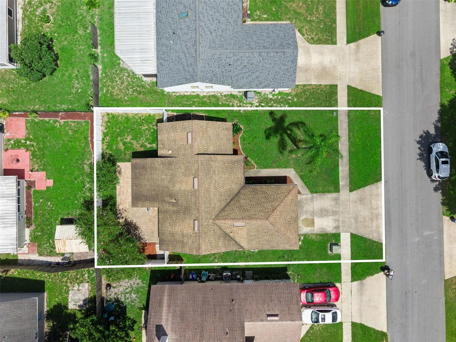 Single Family Residence at 204 S BRISTOL CIR, SANFORD, photo 34 of 43