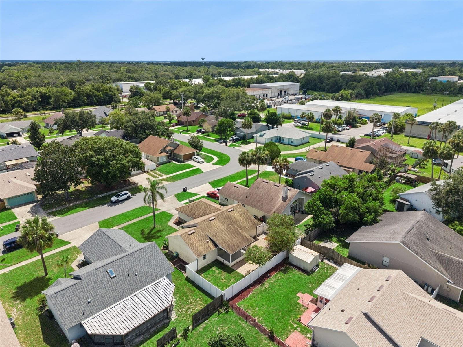 Single Family Residence at 204 S BRISTOL CIR, SANFORD, photo 42 of 43