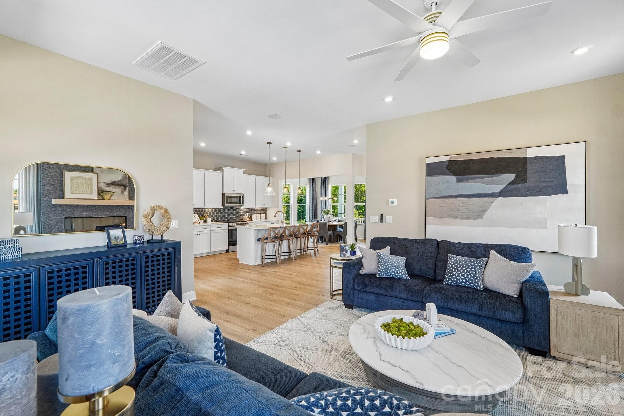 Representative - 6101 Daisy Dale Drive, Pineville