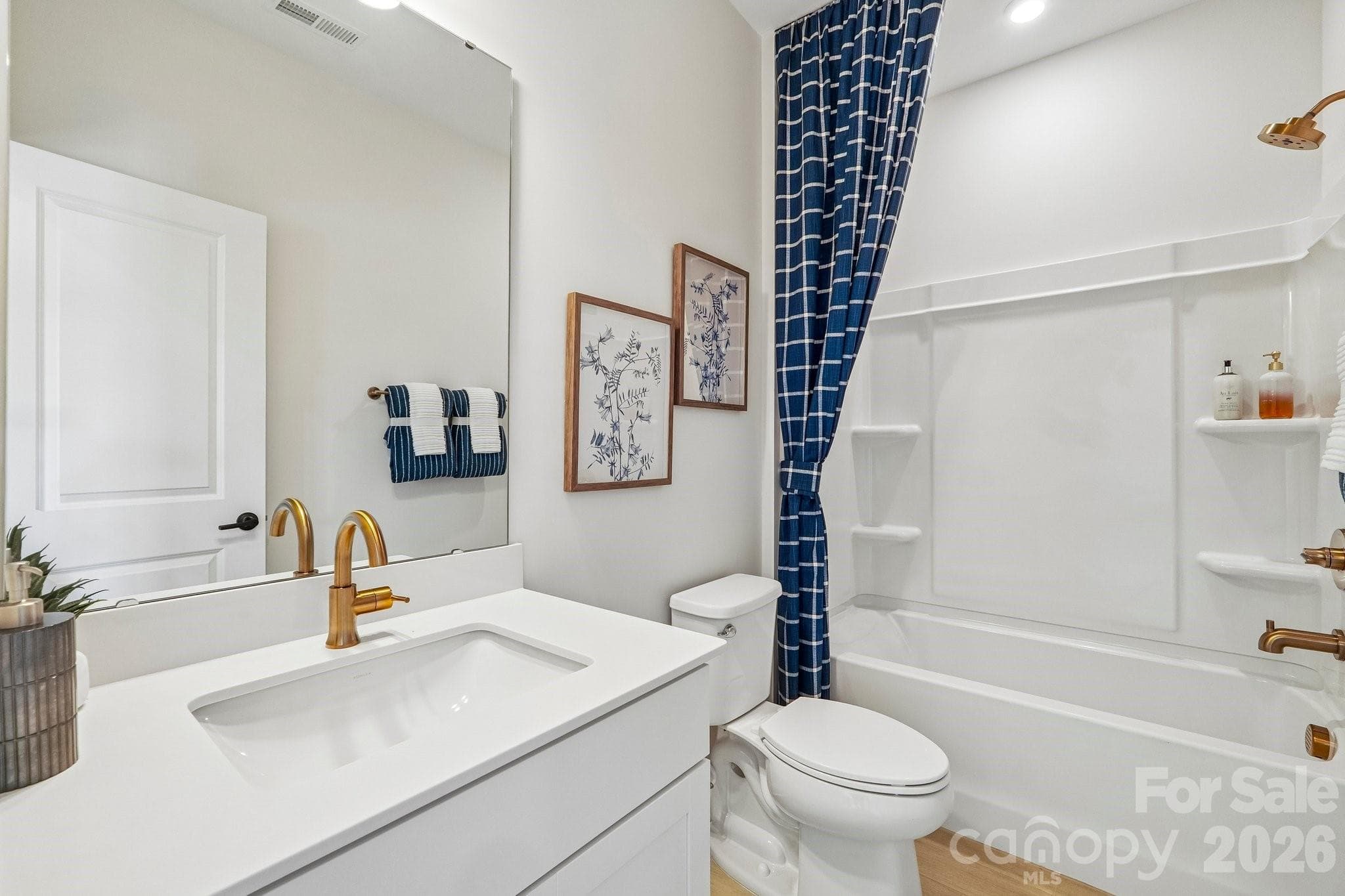 Representative - 6101 Daisy Dale Drive, Pineville