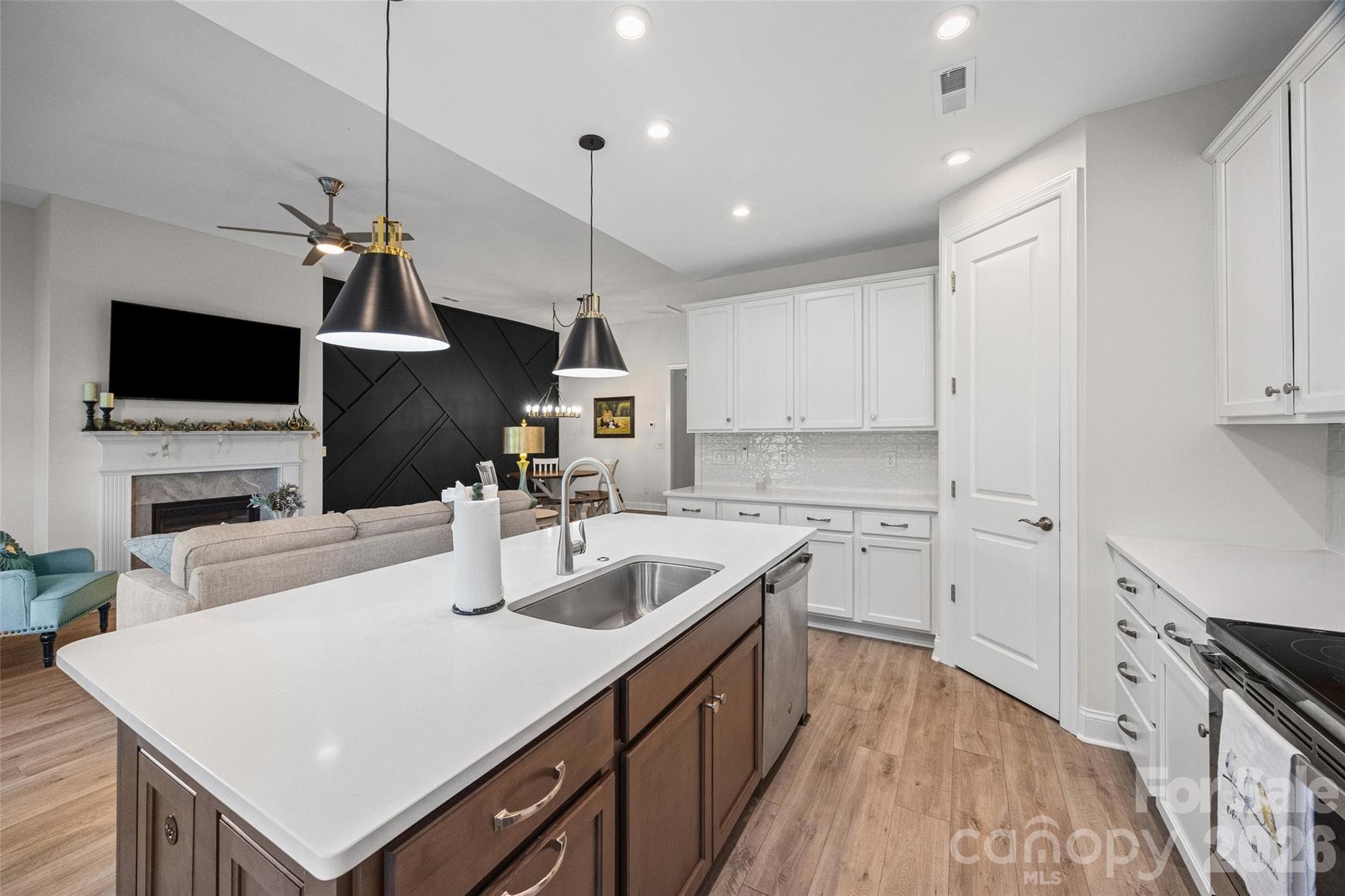 Single Family Residence at 3029 Trace Meadow Court, York, photo 18 of 44