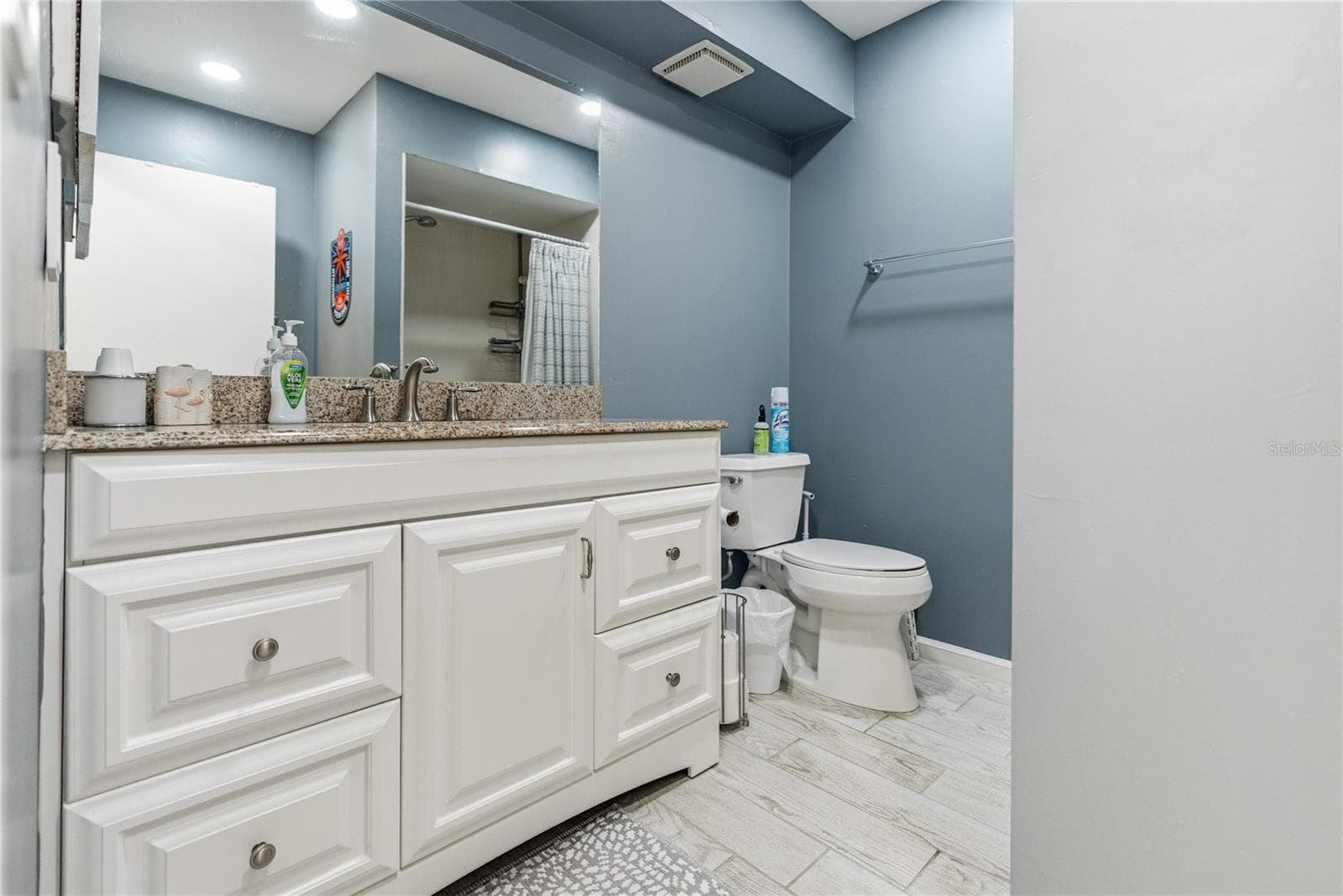 Condominium at 3500 EL CONQUISTADOR PKWY #124, BRADENTON, photo 11 of 33