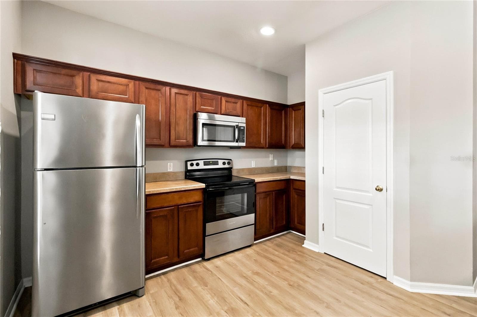 Condominium at 7103 RED LANTERN DR #7103, HARMONY, photo 8 of 21