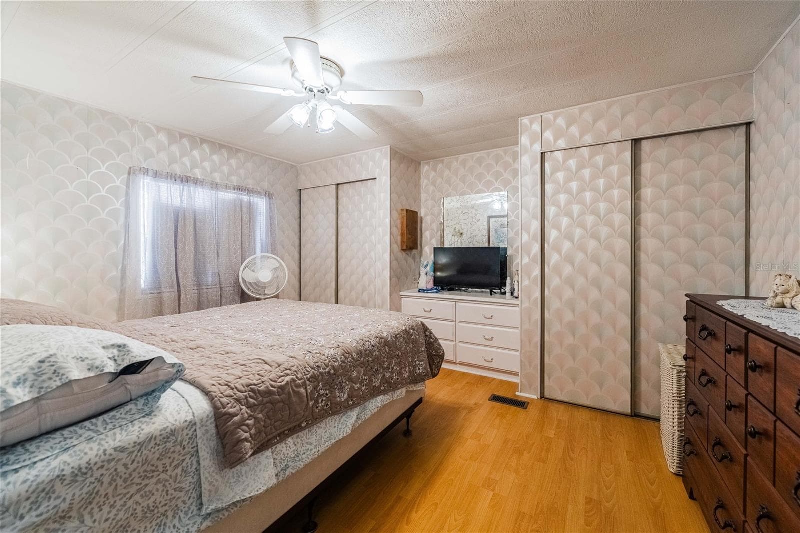 Manufactured Home at 5302 POWHATTAN ST, ZEPHYRHILLS, photo 14 of 50
